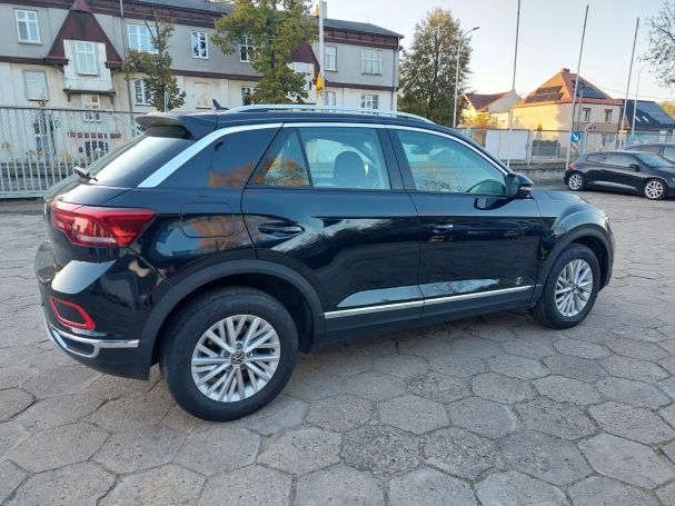 Volkswagen T-Roc 1.0 TSI T-Roc 81 kW image number 8