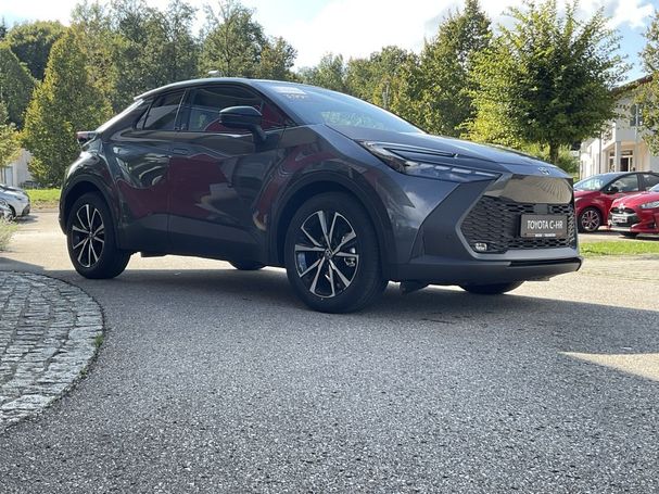 Toyota C-HR 2.0 Plug-In Hybrid 164 kW image number 2