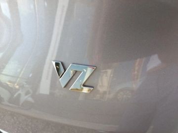 Car image 23