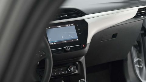 Car image 41