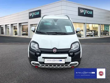 Car image 3