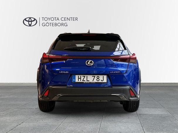 Lexus UX 250h 138 kW image number 3