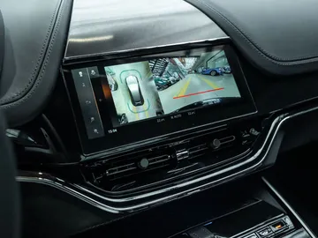 Car image 29