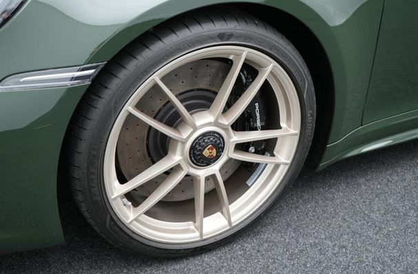 Porsche 992 Targa 4 GTS 353 kW image number 13