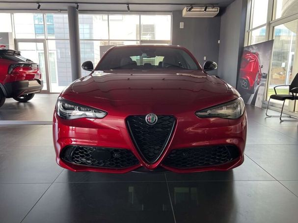 Alfa Romeo Giulia 2.2 Diesel Veloce 154 kW image number 3