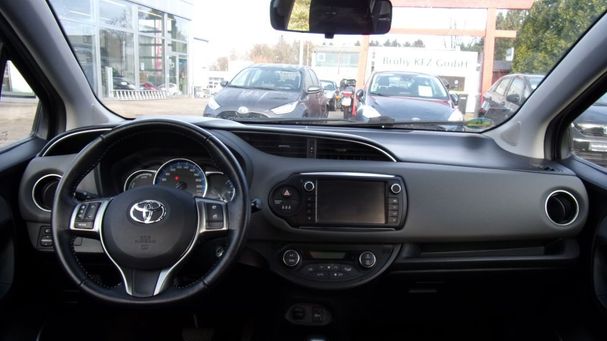 Toyota Yaris 74 kW image number 15