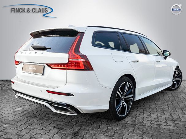 Volvo V60 T6 R Design AWD Recharge 251 kW image number 2