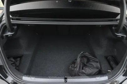 Car image 35