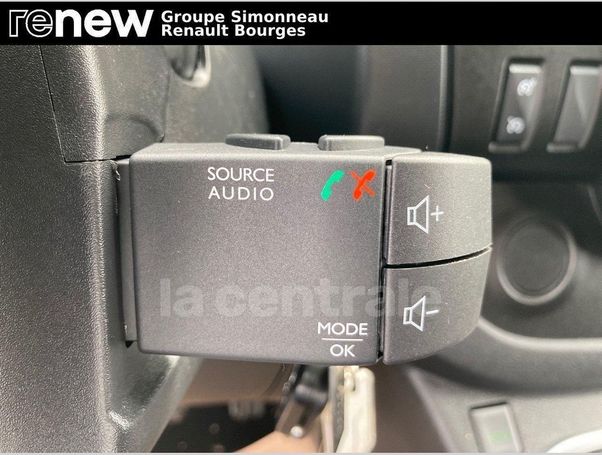 Renault Trafic DCi 120 L2H1 88 kW image number 23