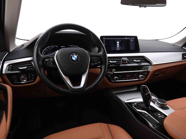 BMW 530 e 218 kW image number 9