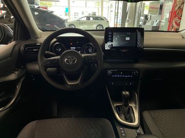 Car image 10