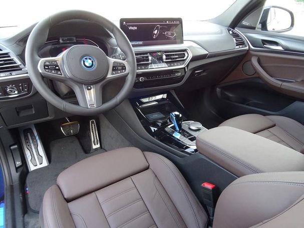 BMW iX3 M Sport 210 kW image number 6