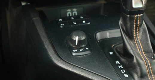 Car image 24