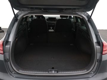 Car image 35