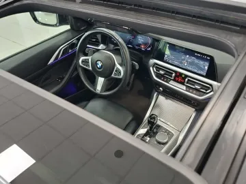 Car image 34