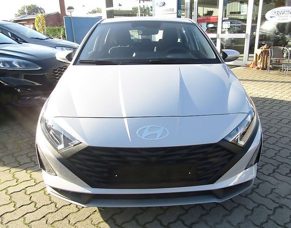 Hyundai i20 1.2 Select 58 kW image number 2