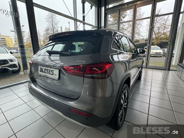 Mercedes-Benz GLA 250 4Matic 165 kW image number 3