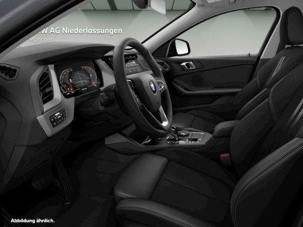 BMW 118i 100 kW image number 4