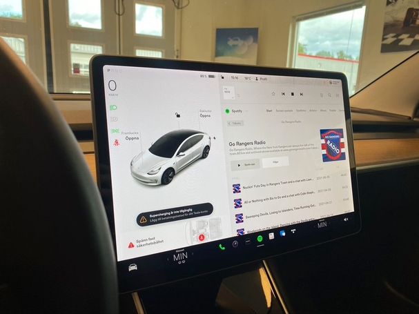 Tesla Model 3 Long Range AWD 324 kW image number 14