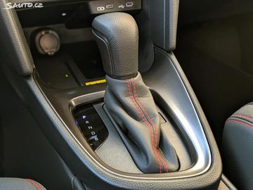 Car image 12