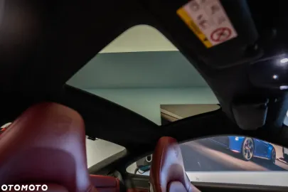 Car image 39