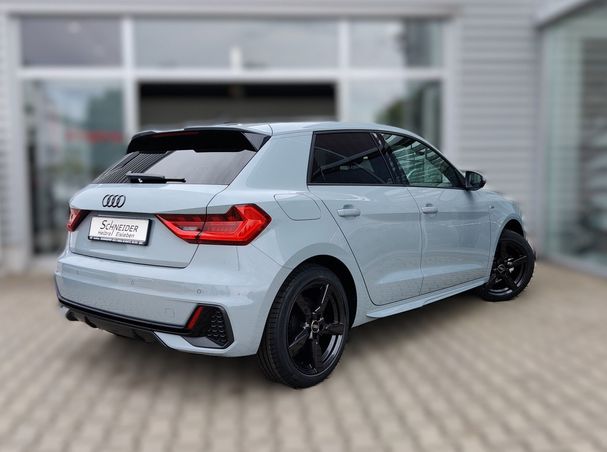 Audi A1 25 TFSI S-line Sportback 70 kW image number 3