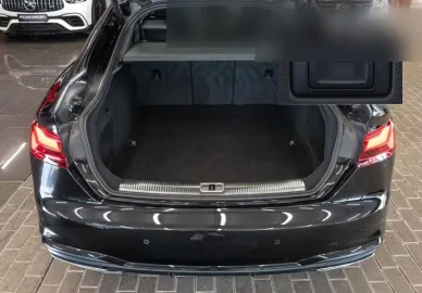 Car image 31