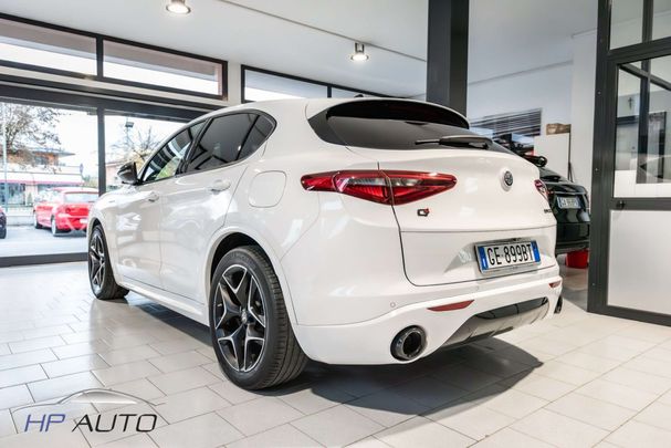 Alfa Romeo Stelvio 2.2 Q4 154 kW image number 6