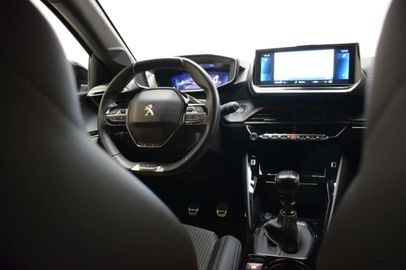 Car image 23