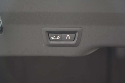 Car image 41