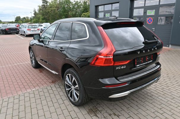 Volvo XC60 AWD B5 173 kW image number 10