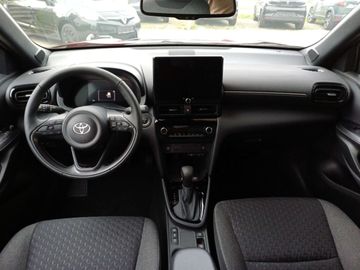 Car image 7