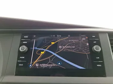 Car image 31