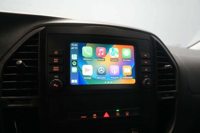 Car image 41