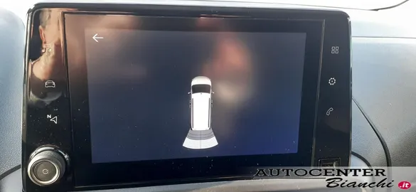 Car image 15