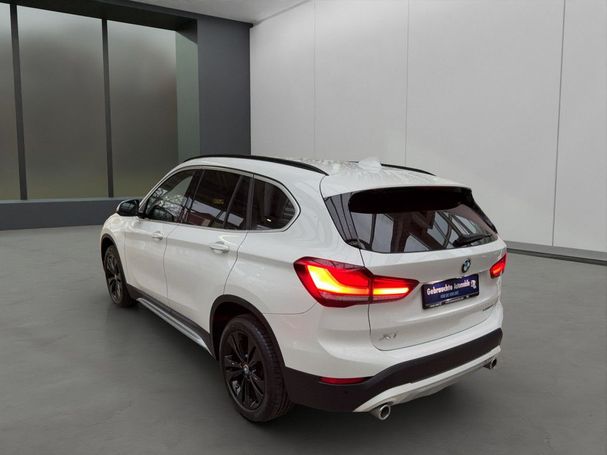 BMW X1 xDrive18d xLine 110 kW image number 13