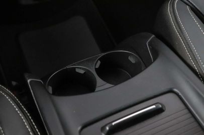 Car image 38