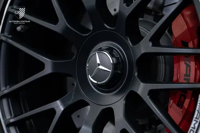 Car image 37
