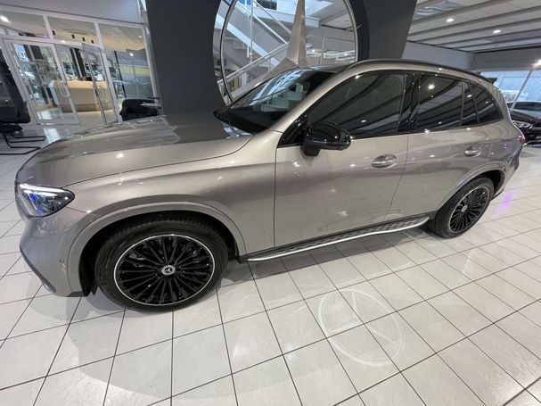 Mercedes-Benz GLC 300 198 kW image number 3