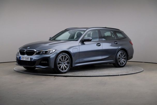 BMW 330e Touring xDrive M Sport 216 kW image number 1