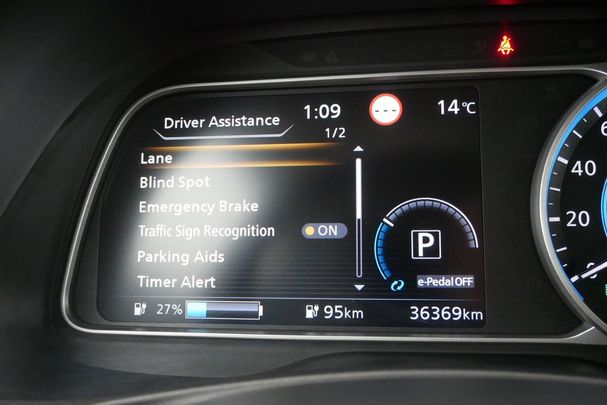 Nissan Leaf 62 kWh 160 kW image number 23