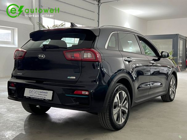 Kia Niro e 64 kWh Vision 150 kW image number 2