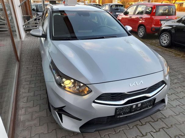 Kia Ceed 1.5 Vision DCT7 103 kW image number 2