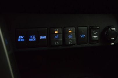 Car image 33