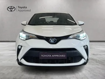 Car image 2