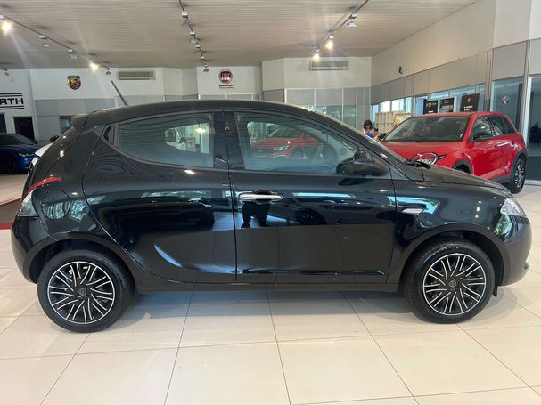 Lancia Ypsilon 51 kW image number 6