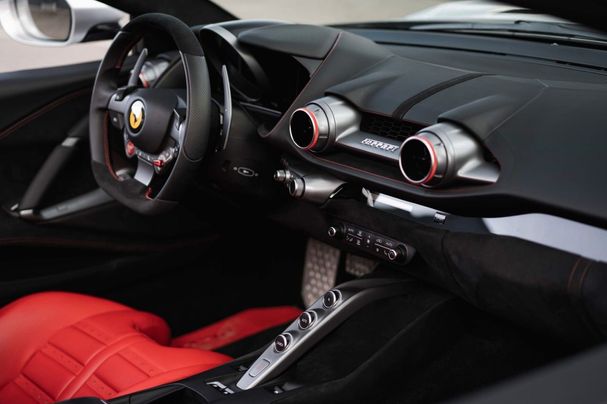 Ferrari 812 GTS 588 kW image number 10