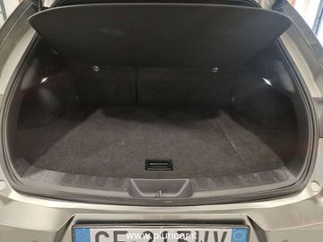 Car image 37