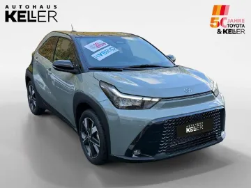 Car image 2