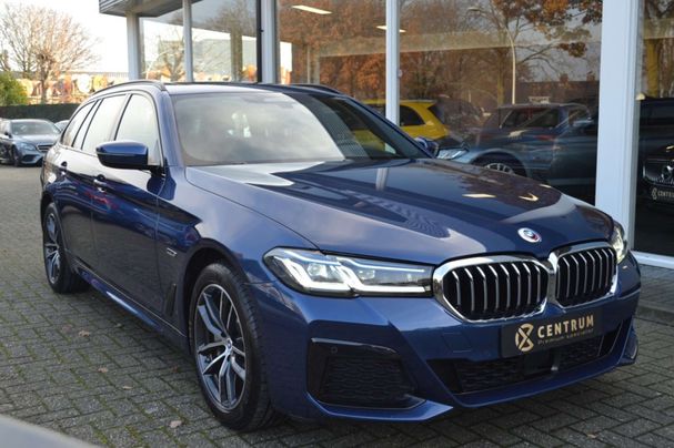 BMW 530 Touring xDrive 215 kW image number 2